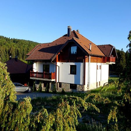 Apartmani Suncani Breg Tara Митровац Екстериор снимка