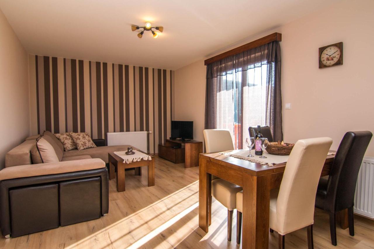 Apartmani Suncani Breg Tara Митровац Екстериор снимка