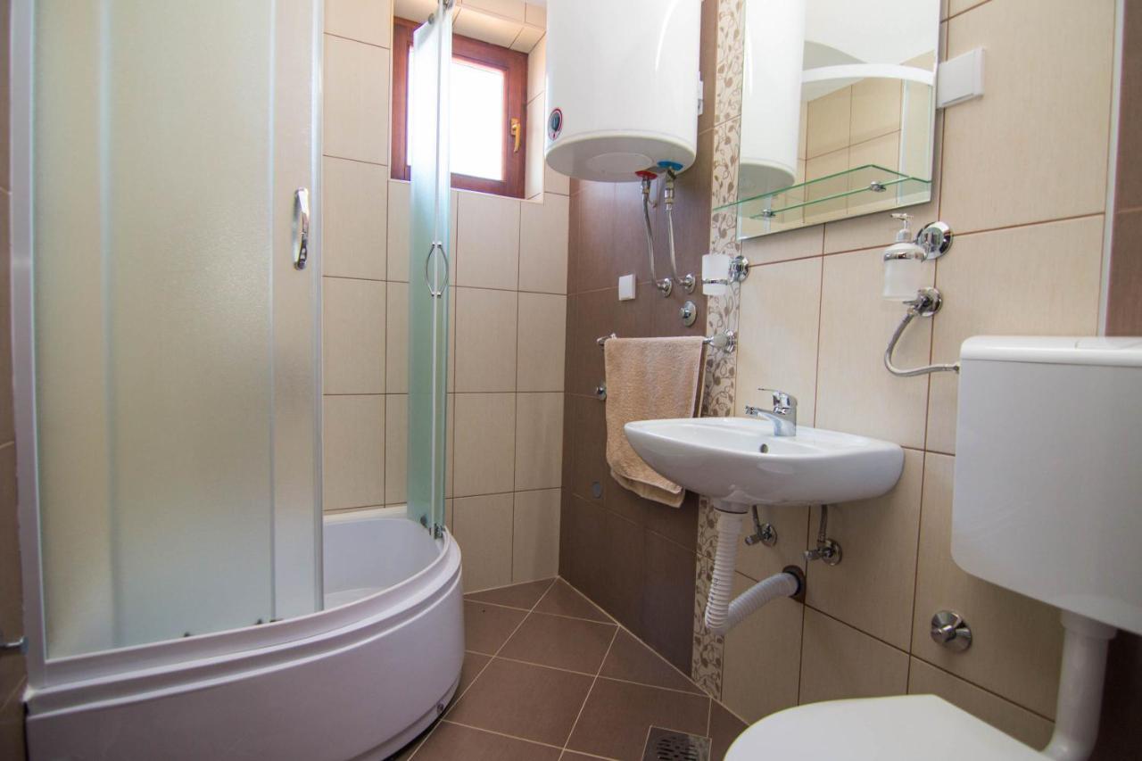 Apartmani Suncani Breg Tara Митровац Екстериор снимка
