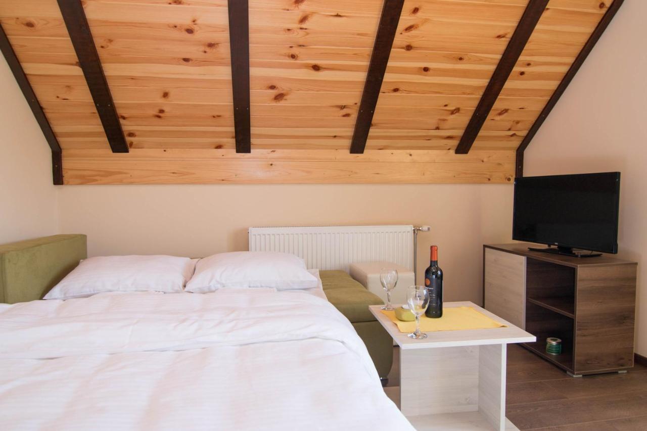 Apartmani Suncani Breg Tara Митровац Екстериор снимка